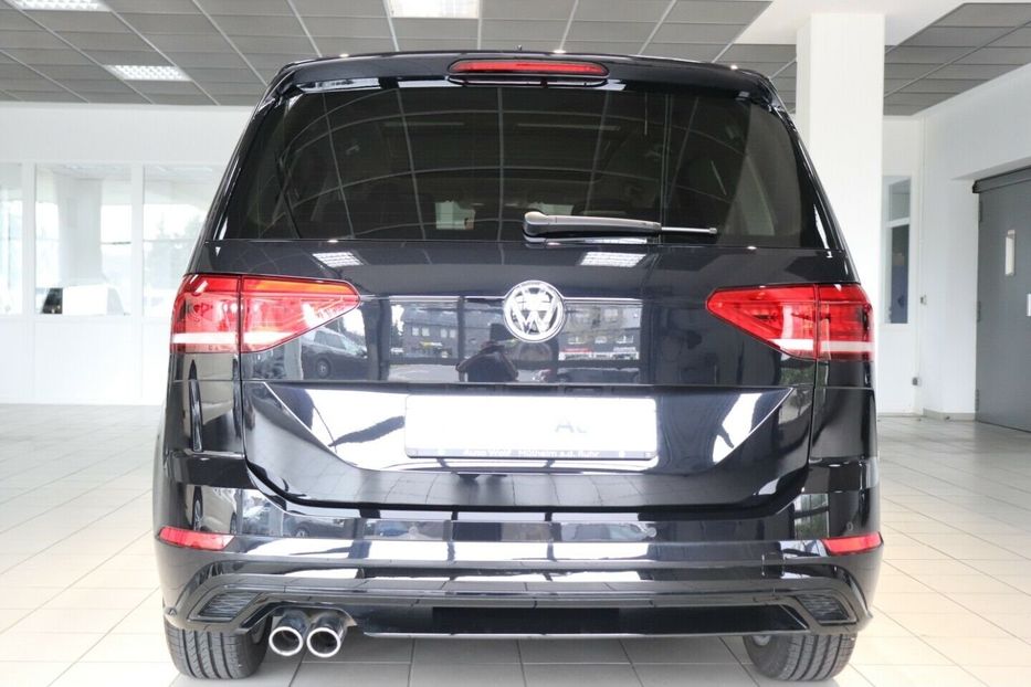 Продам Volkswagen Touran R-Line 2020 года в Киеве