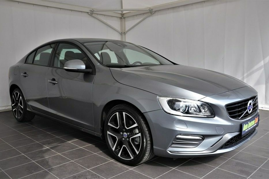 Продам Volvo S60 T5 2018 года в Киеве