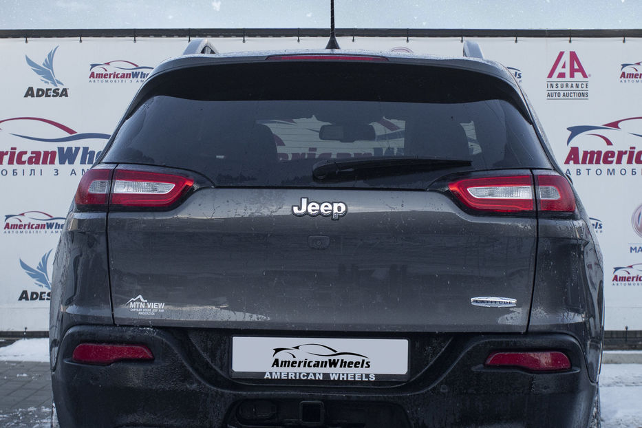 Продам Jeep Cherokee Latitude 2018 года в Черновцах