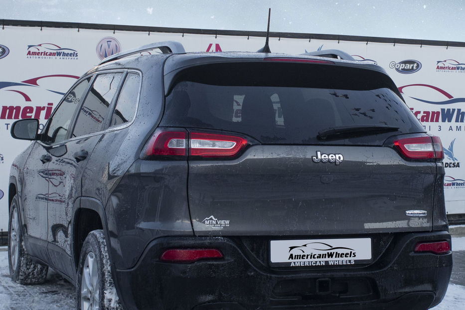 Продам Jeep Cherokee Latitude 2018 года в Черновцах