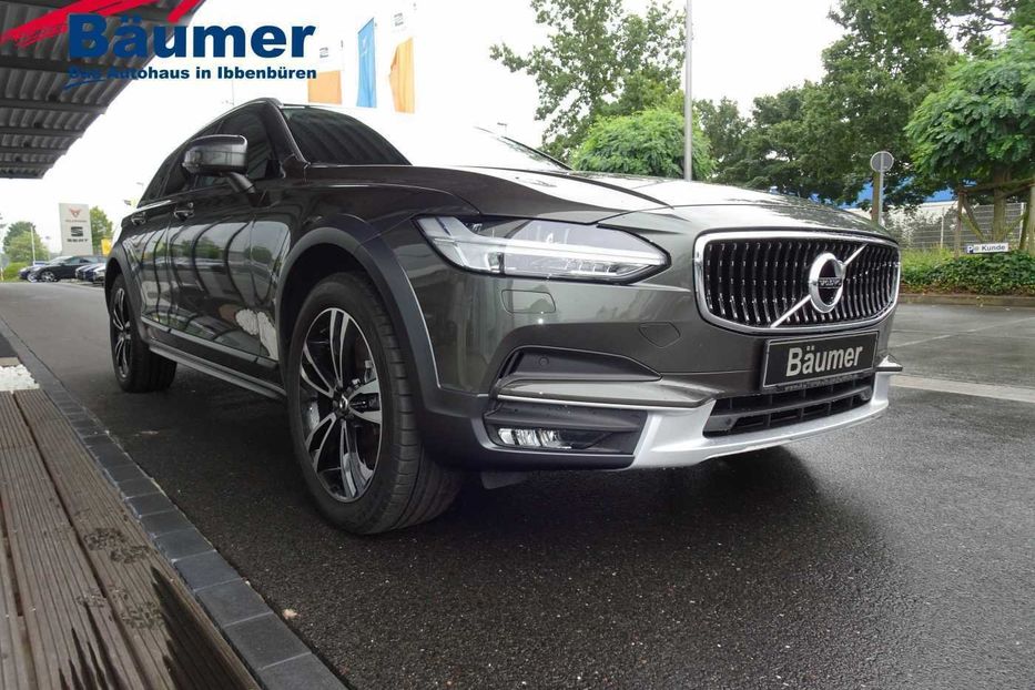 Продам Volvo V90 Cross Country 2018 года в Киеве