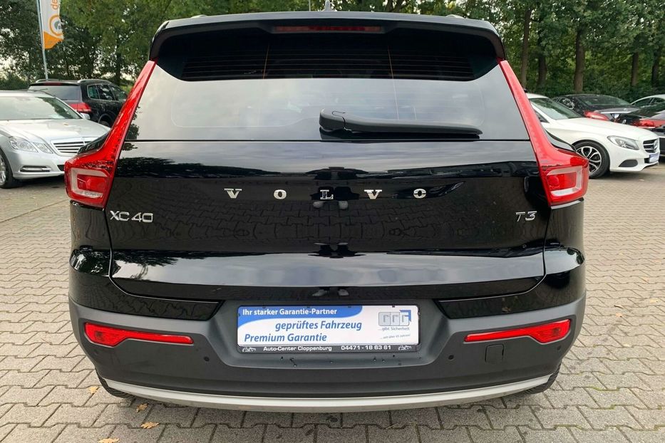 Продам Volvo A XC40 D4 AWD 2018 года в Киеве