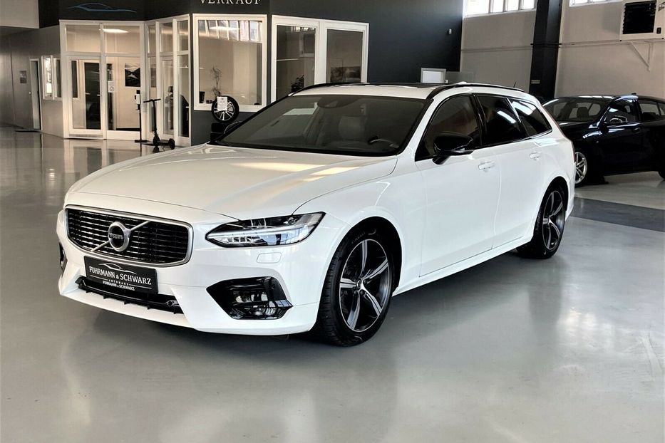 Продам Volvo V90 R Design 2019 года в Киеве