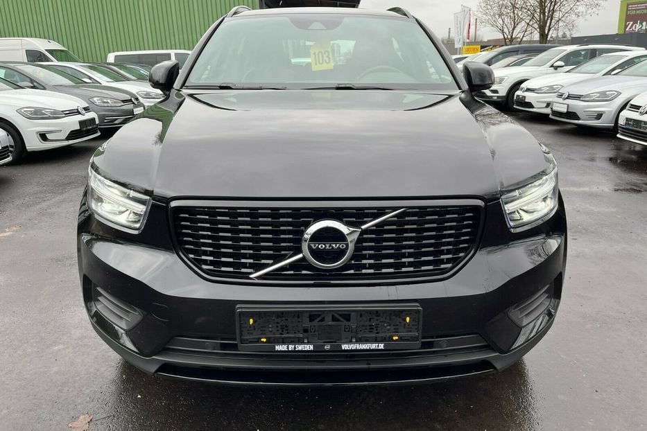 Продам Volvo A XC40 R Design AWD 2019 года в Киеве