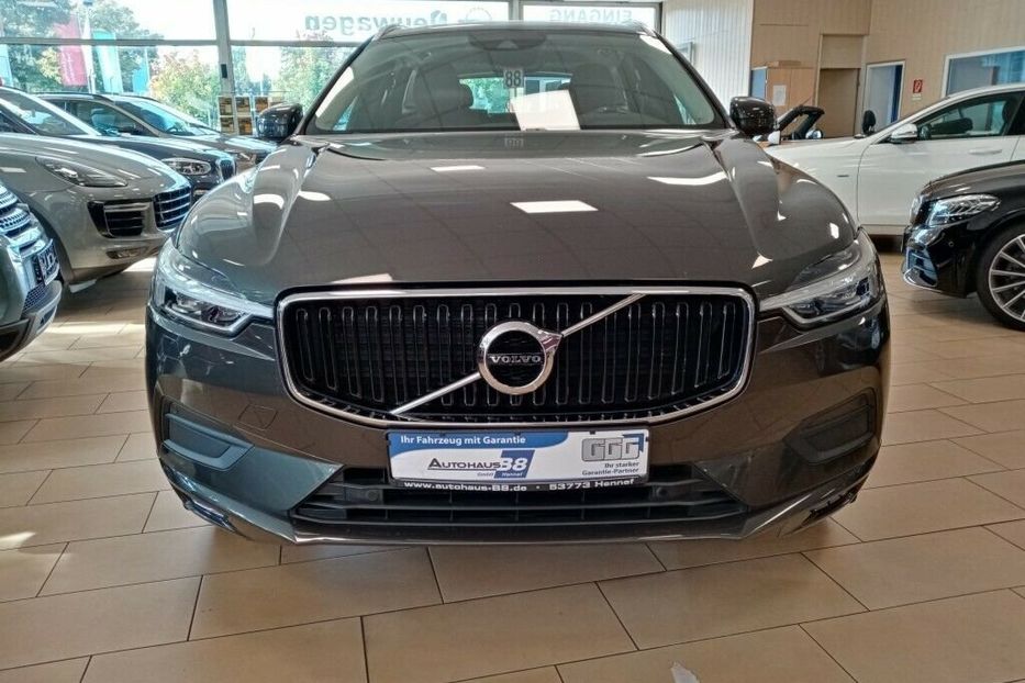 Продам Volvo XC60 R Design AWD 2019 года в Киеве