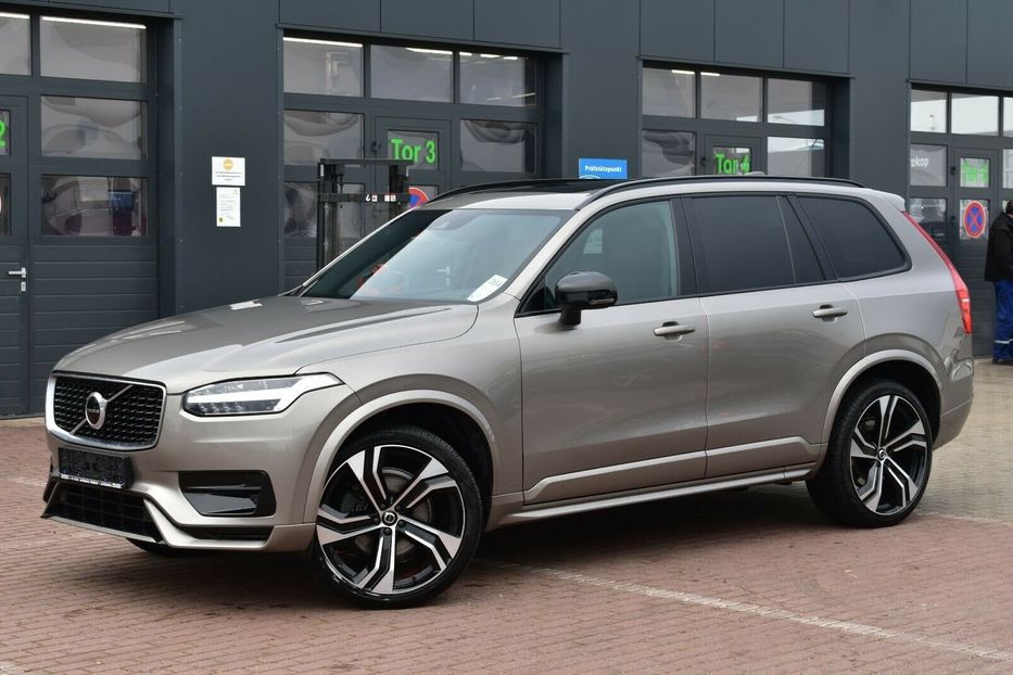 Продам Volvo XC90 R Design AWD 2019 года в Киеве