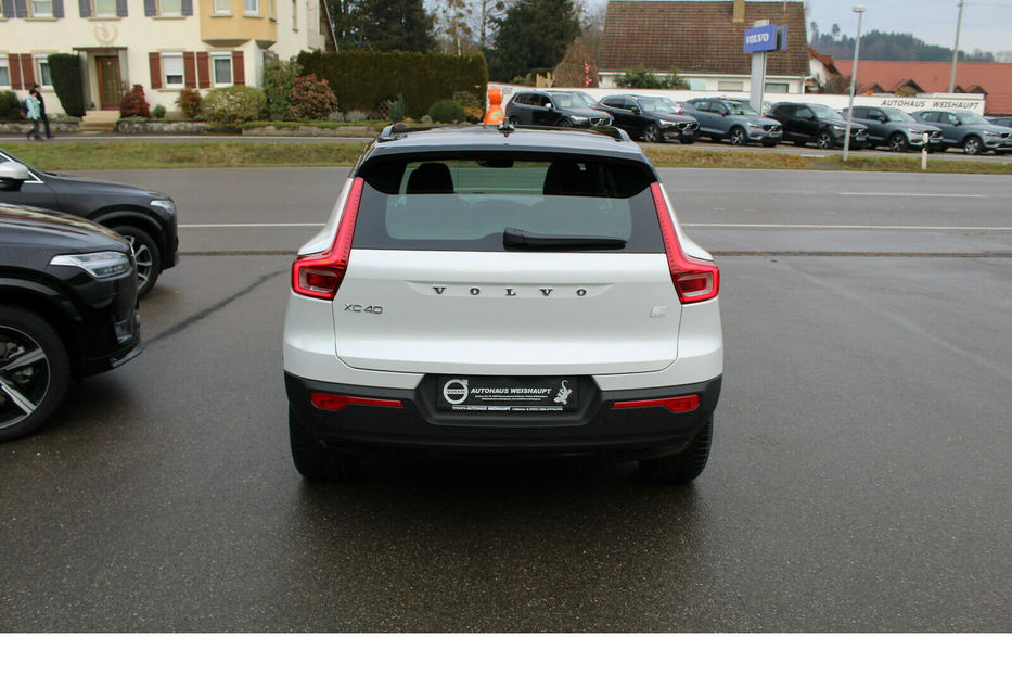 Продам Volvo A XC40 2020 года в Киеве