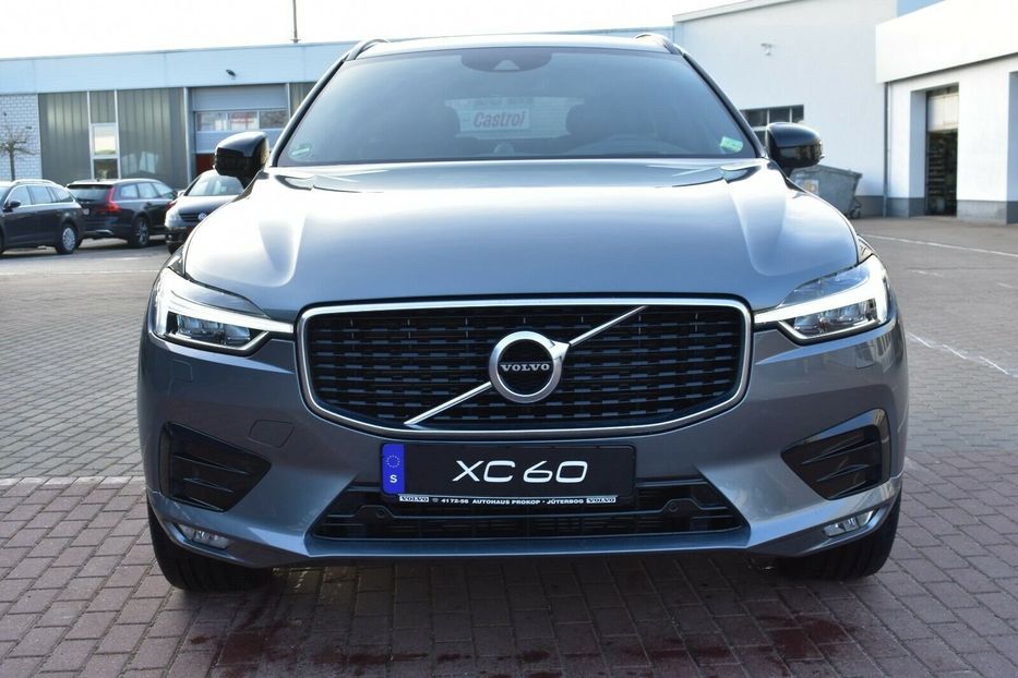 Продам Volvo XC60 R Design AWD 2020 года в Киеве