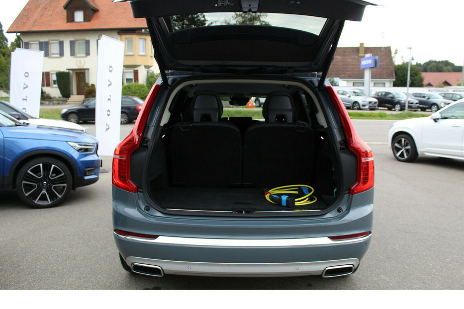 Продам Volvo XC90 T8 AWD 2020 года в Киеве