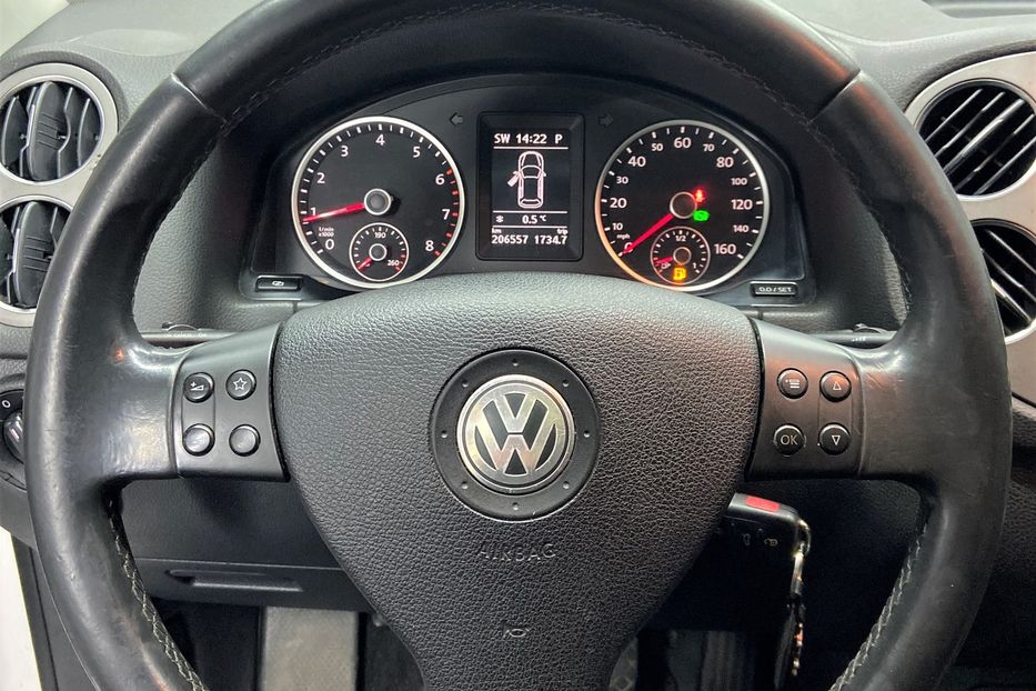 Продам Volkswagen Tiguan 2010 года в Одессе