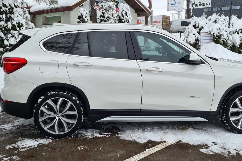 Продам BMW X1 2016 года в Львове