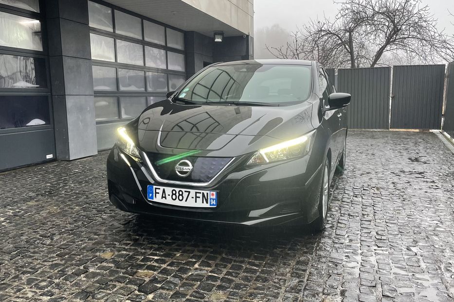 Продам Nissan Leaf Гарантія на батарею до 2026 2018 года в Львове