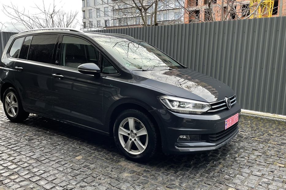 Продам Volkswagen Touran SOUND 2018 года в Львове