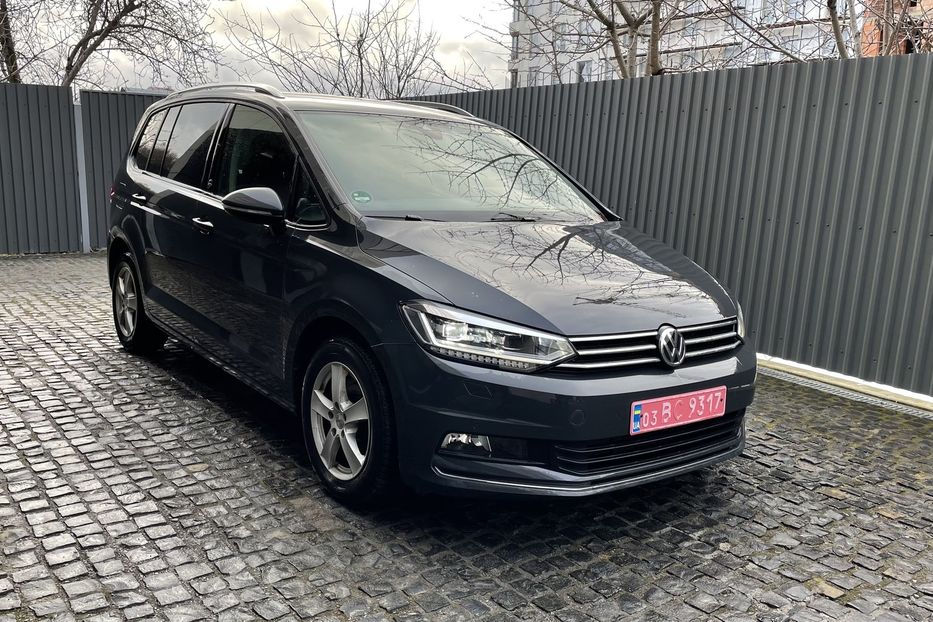 Продам Volkswagen Touran SOUND 2018 года в Львове