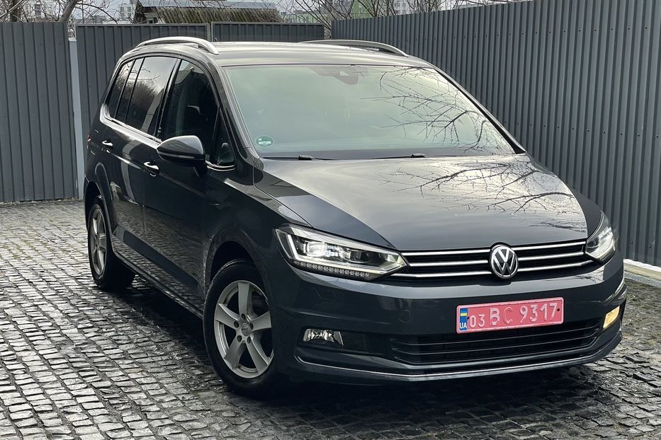 Продам Volkswagen Touran SOUND 2018 года в Львове