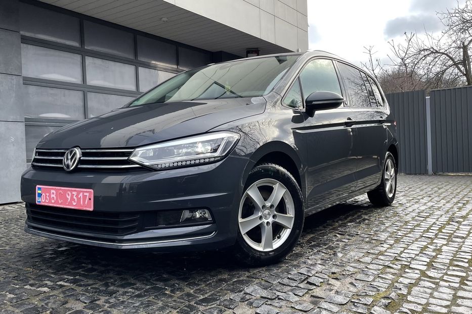 Продам Volkswagen Touran SOUND 2018 года в Львове