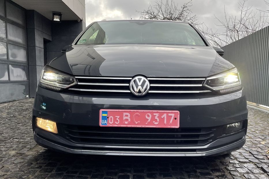 Продам Volkswagen Touran SOUND 2018 года в Львове