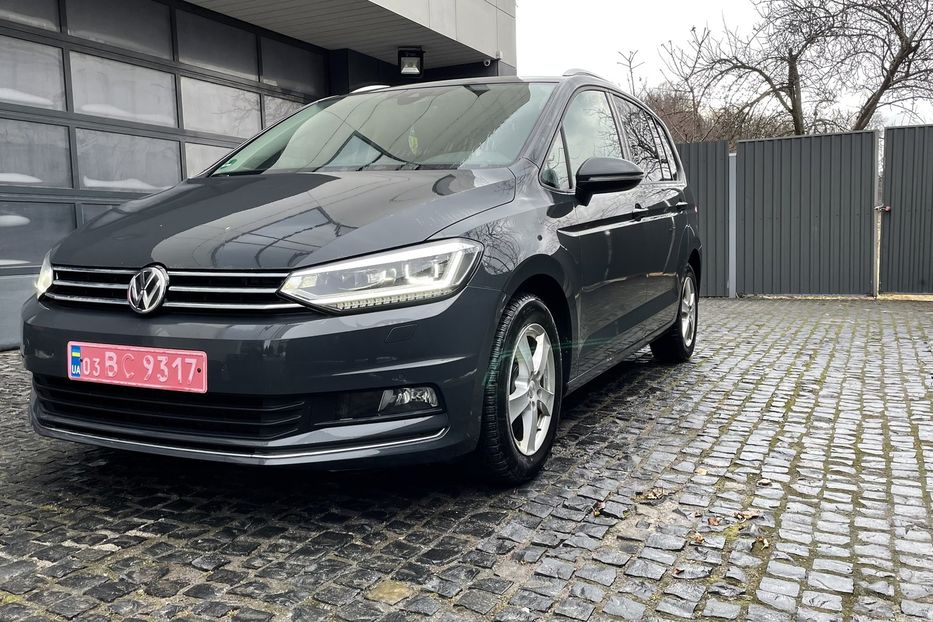 Продам Volkswagen Touran SOUND 2018 года в Львове