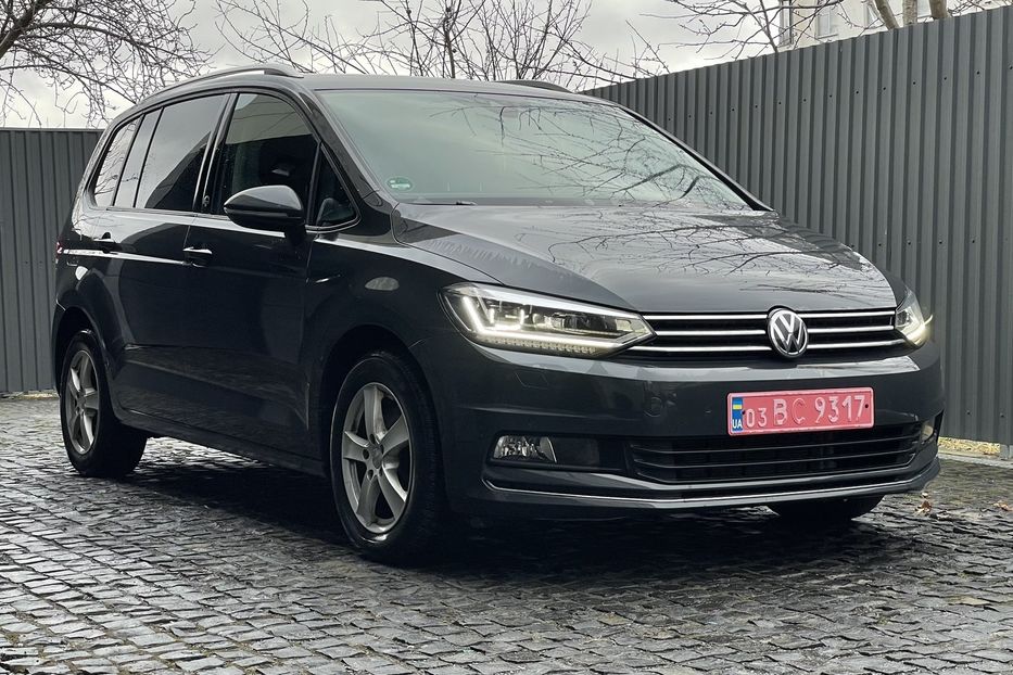 Продам Volkswagen Touran SOUND 2018 года в Львове