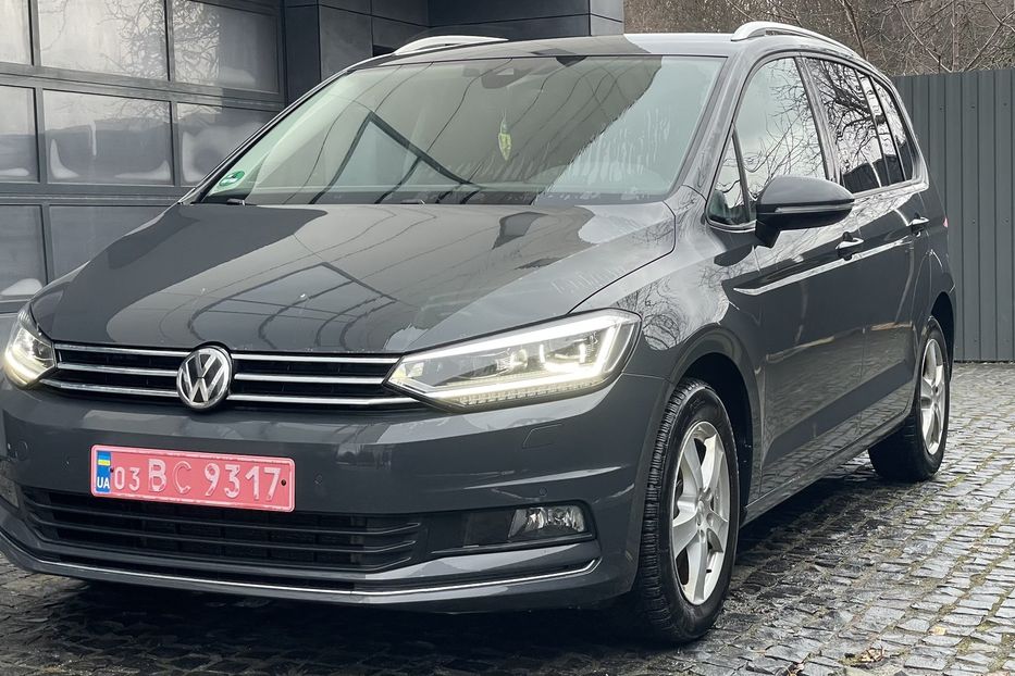 Продам Volkswagen Touran SOUND 2018 года в Львове