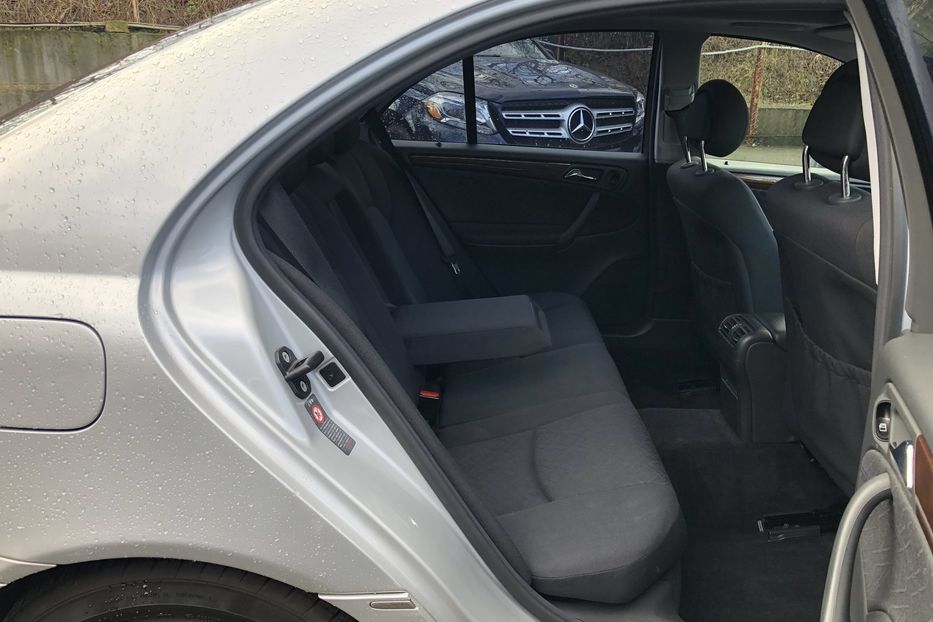 Продам Mercedes-Benz C-Class 240 2000 года в Киеве