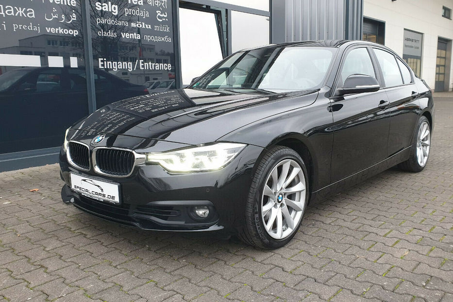 Продам BMW 330 d Sport 2017 года в Киеве