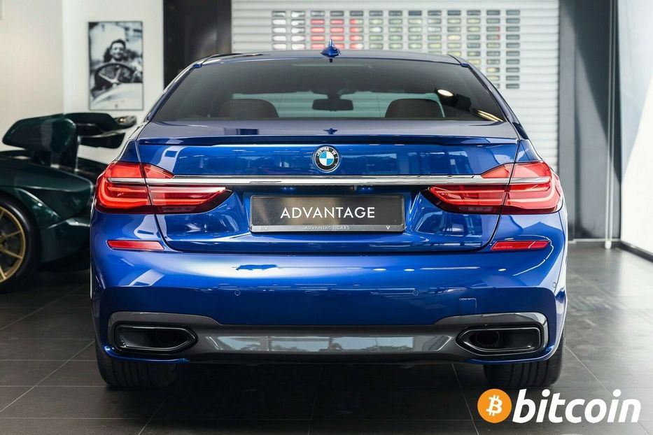 Продам BMW 740 d xDrive M Sport 2017 года в Киеве