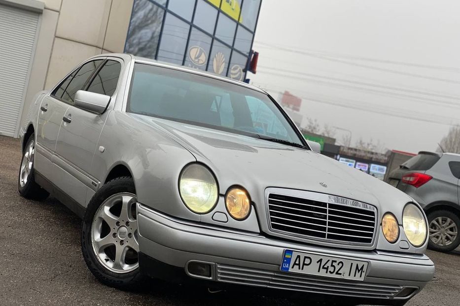 Продам Mercedes-Benz 210 1999 года в Днепре