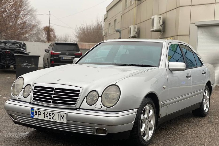 Продам Mercedes-Benz 210 1999 года в Днепре