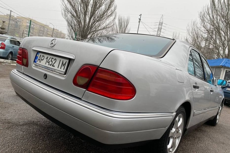 Продам Mercedes-Benz 210 1999 года в Днепре