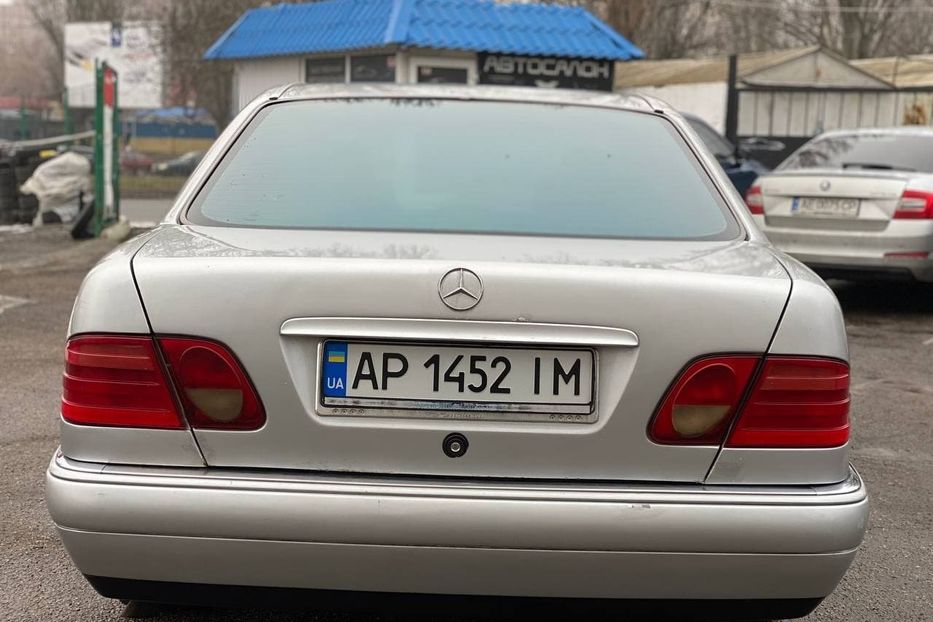 Продам Mercedes-Benz 210 1999 года в Днепре