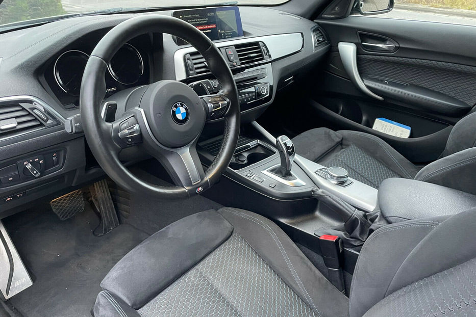 Продам BMW M1 140i 2017 года в Киеве