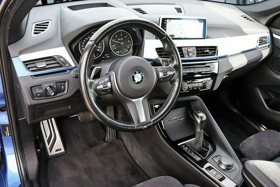 Продам BMW X1 xDrive25d M Sportpaket 2017 года в Киеве