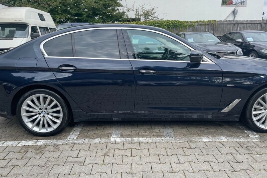 Продам BMW 530 d xDrive Limousine 2018 года в Киеве