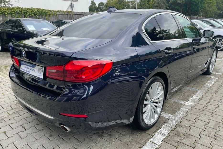 Продам BMW 530 d xDrive Limousine 2018 года в Киеве