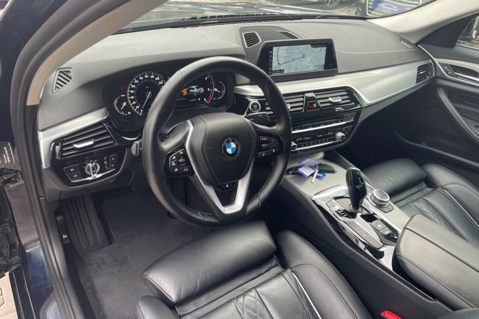 Продам BMW 530 d xDrive Limousine 2018 года в Киеве