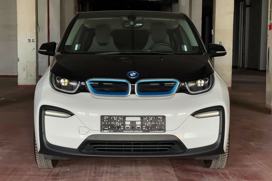 Продам BMW I3 94Ah eDrive 2018 года в Киеве