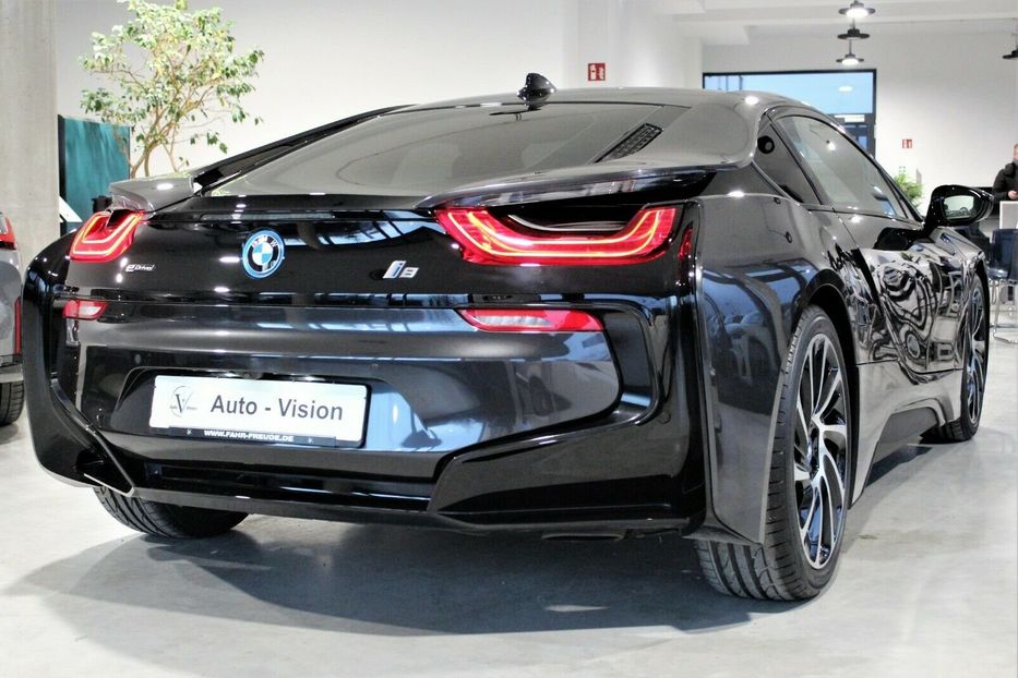 Продам BMW I8 2018 года в Киеве