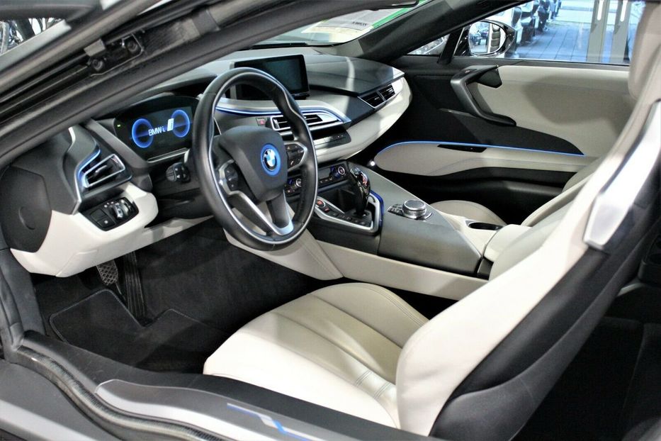 Продам BMW I8 2018 года в Киеве