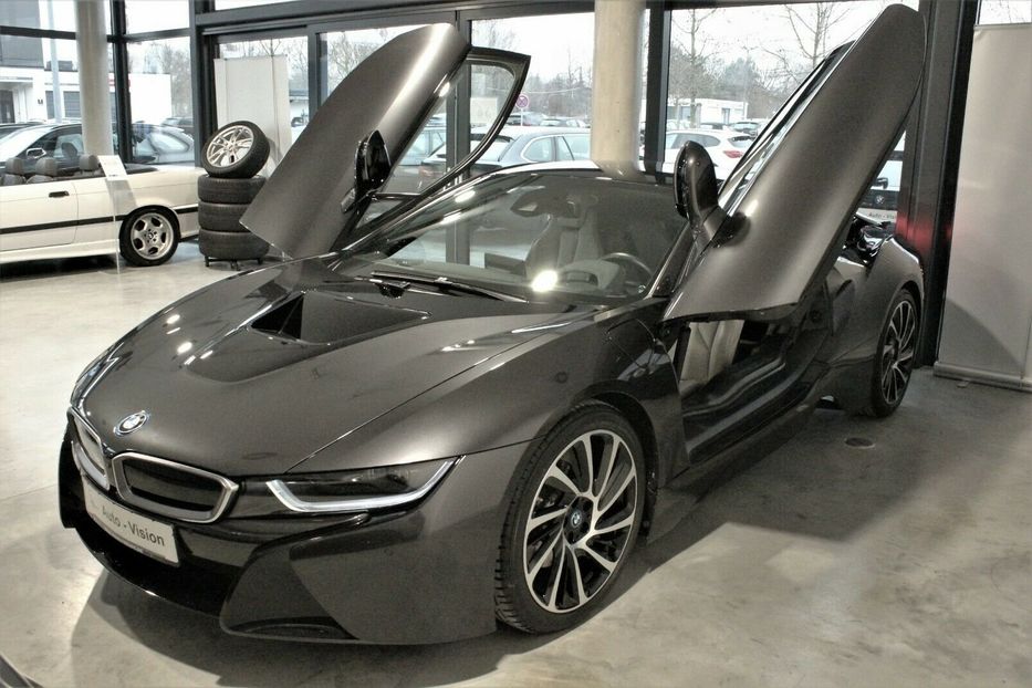 Продам BMW I8 2018 года в Киеве