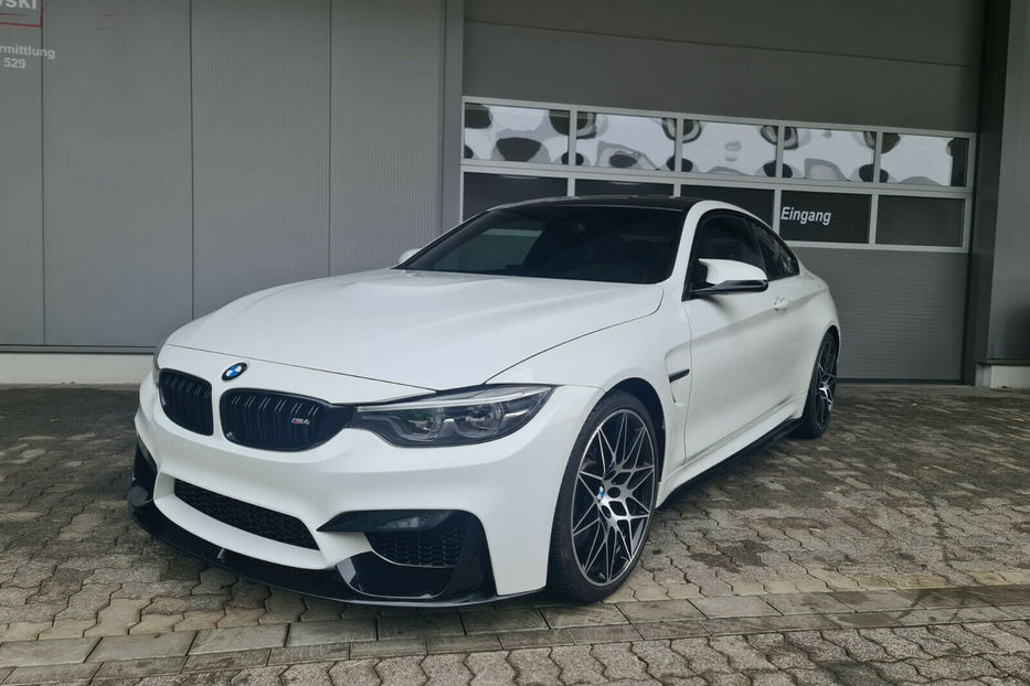 Продам BMW M4 Competition 2018 года в Киеве