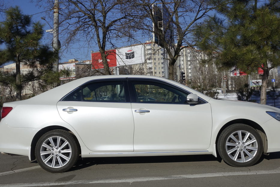Продам Toyota Camry Lux 2012 года в Одессе