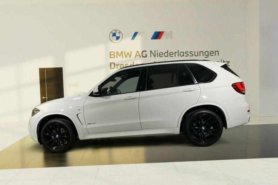 Продам BMW X5 xDrive40d Sportpaket 2018 года в Киеве