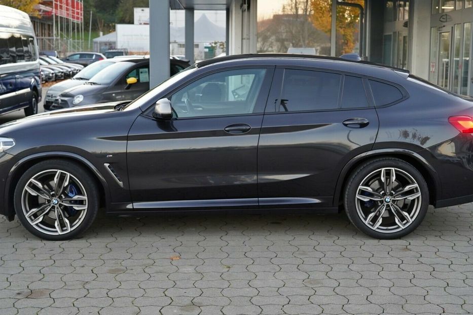 Продам BMW X4 M40d xDRIVE 2018 года в Киеве