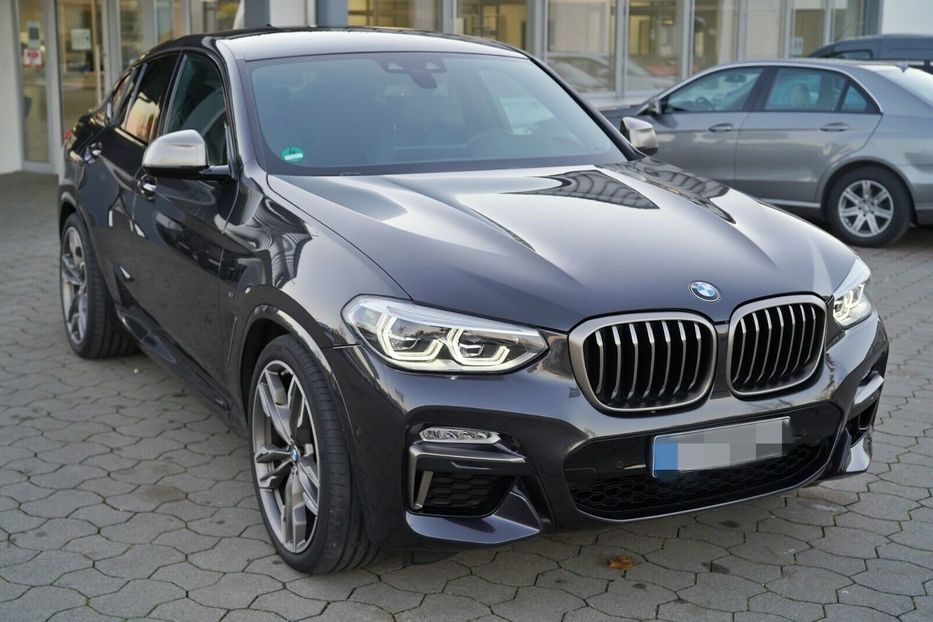 Продам BMW X4 M40d xDRIVE 2018 года в Киеве