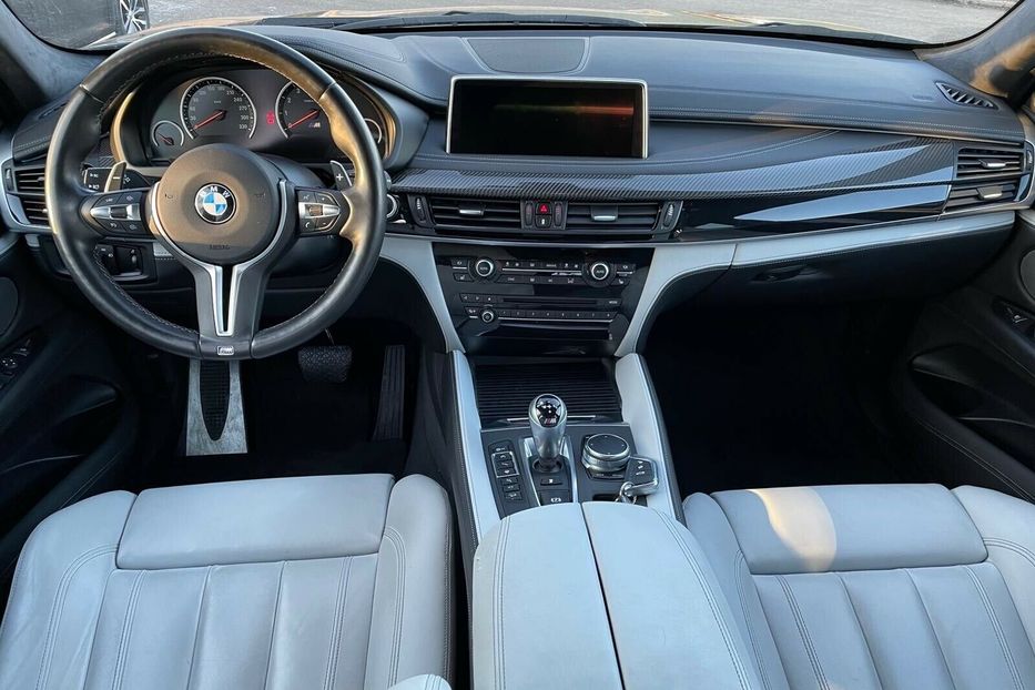 Продам BMW X6 M M50d 2018 года в Киеве