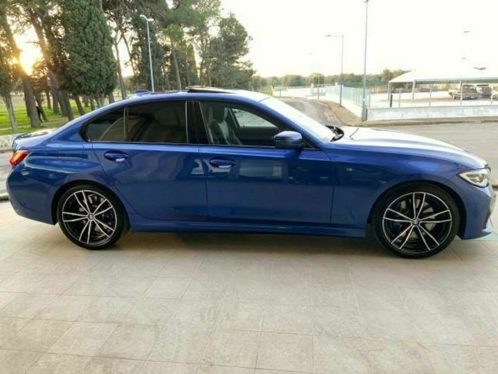 Продам BMW 330  d Msport 2019 года в Киеве