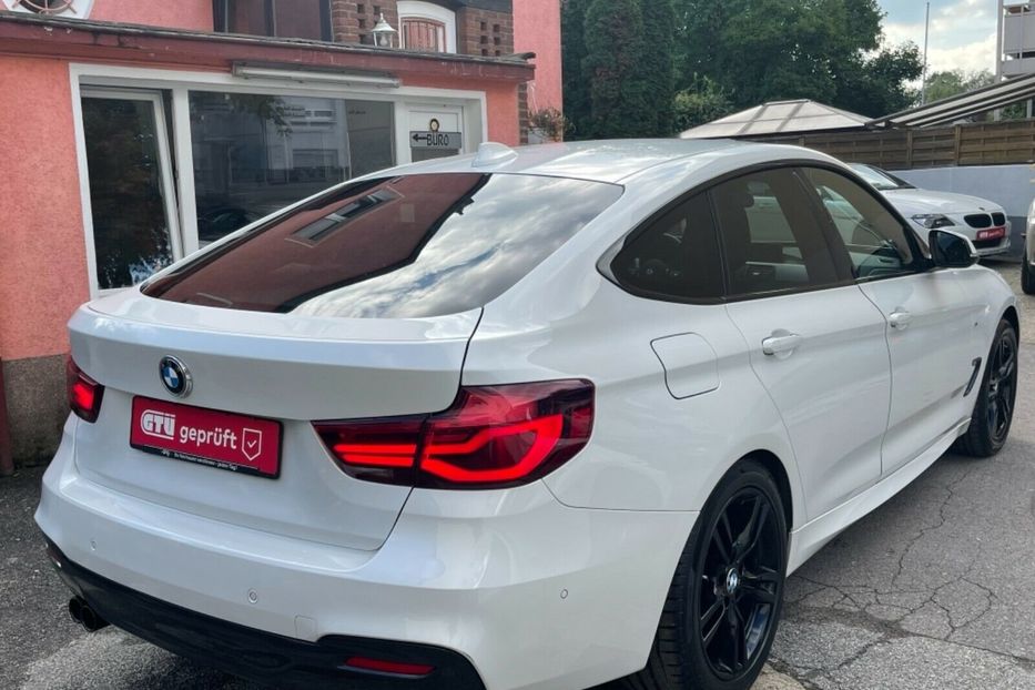 Продам BMW 3 Series GT 330d *xDrive*M-Sportpaket 2019 года в Киеве