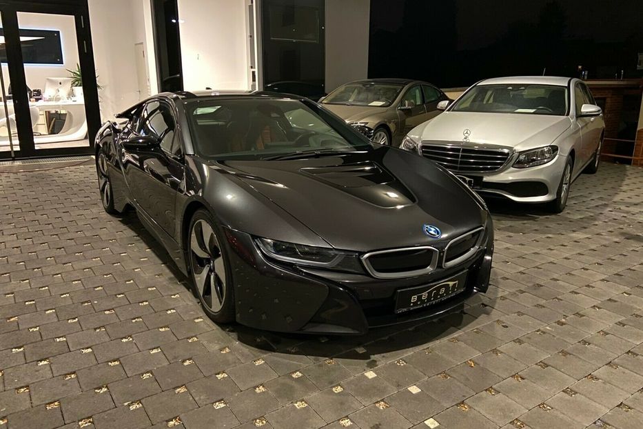 Продам BMW I8 2019 года в Киеве