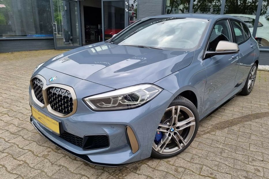 Продам BMW M1 M135i 2019 года в Киеве